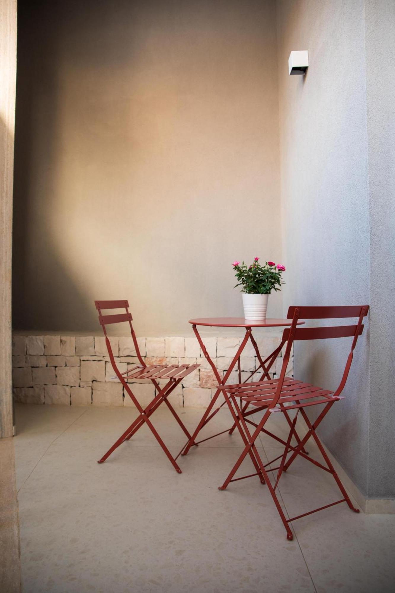 Your House Rooms 3 Conversano Exterior foto
