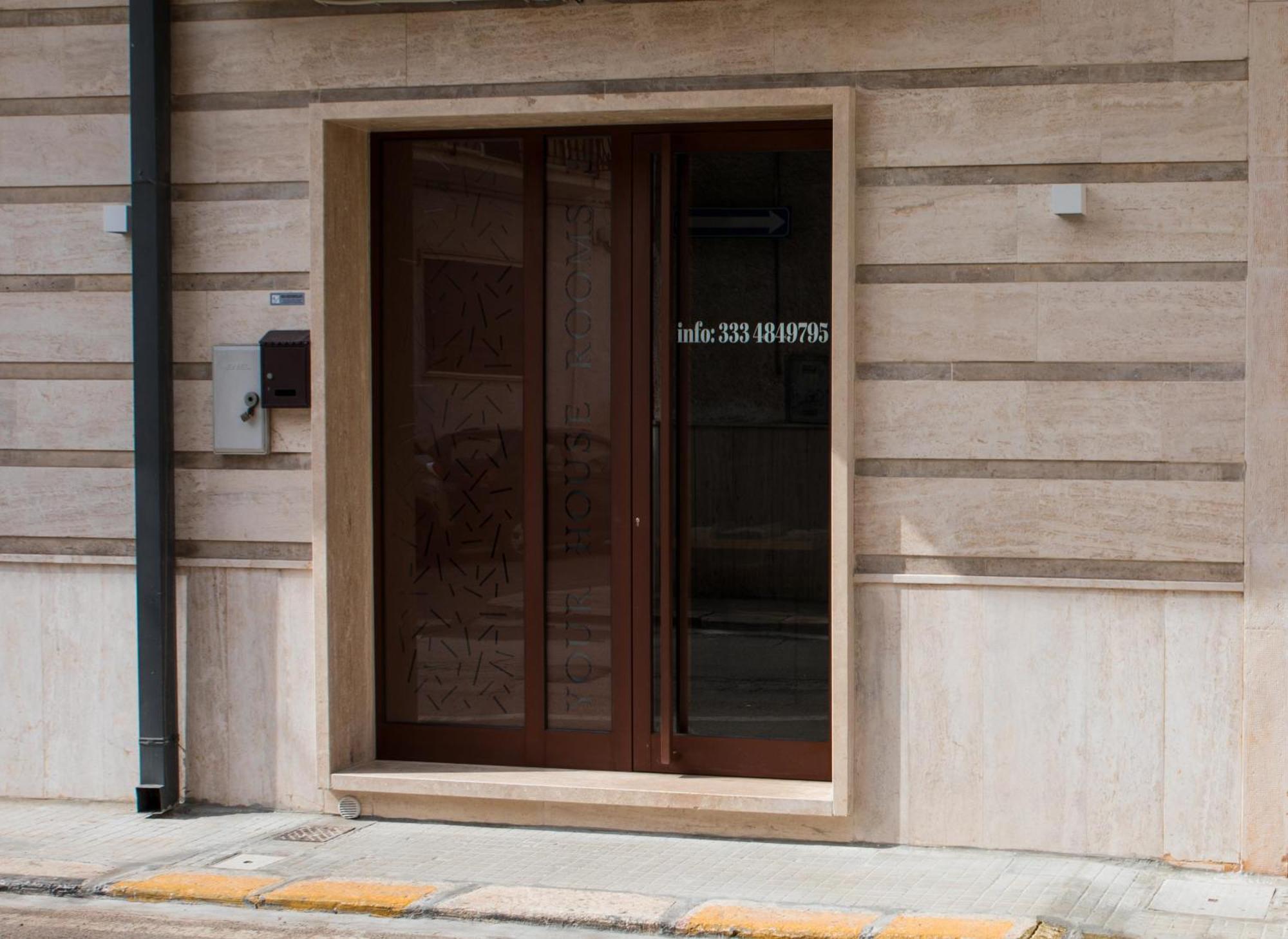 Your House Rooms 3 Conversano Exterior foto